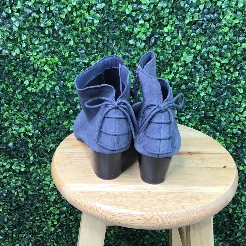 Tahari Charles suede ankle‎ booties tamarind